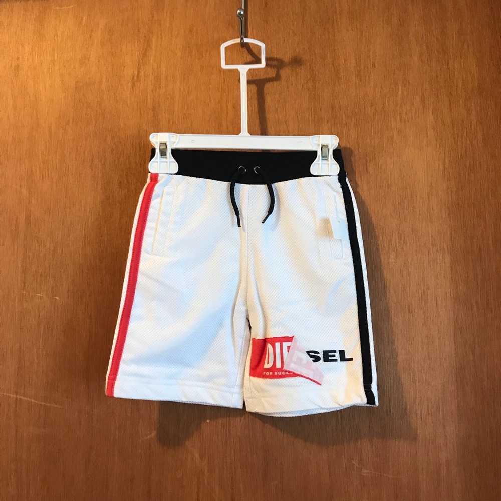 Diesel Boys Sleeveless T- Shirt & Shorts 2-Piece Set - Picture 3 of 4